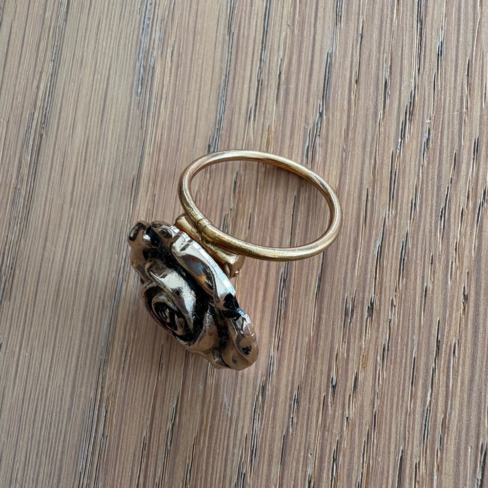 Vintage Gold-Tone Rose Scarf Clip - Picture 3 of 12